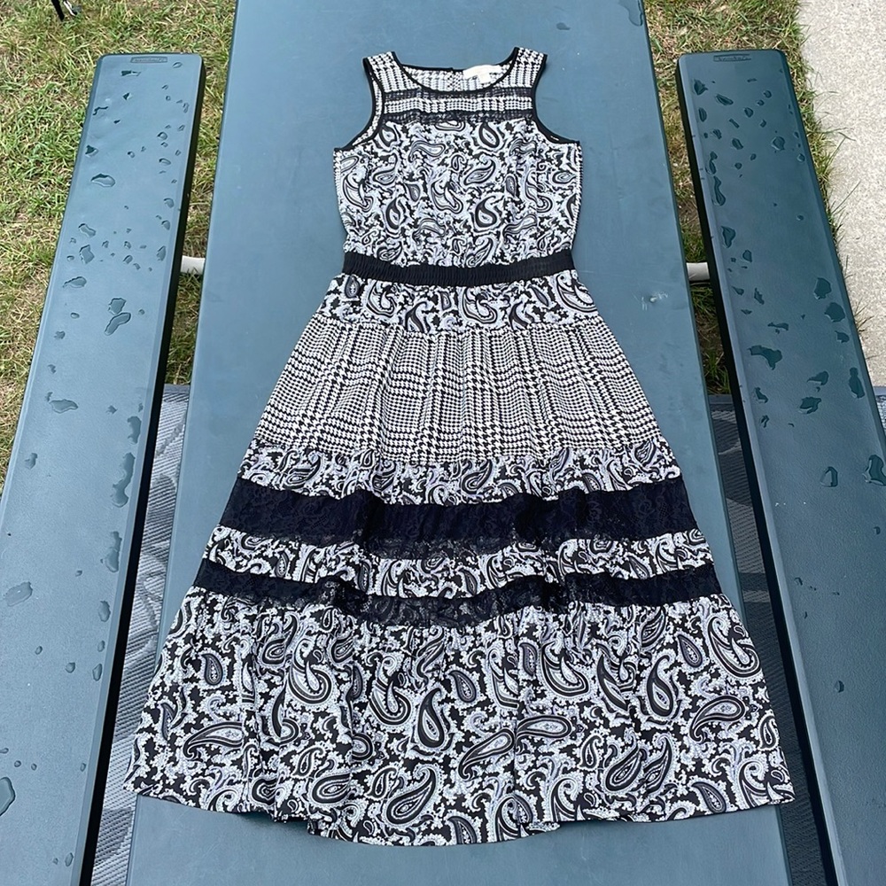 MICHAEL KORS dress Small black and ivory lace